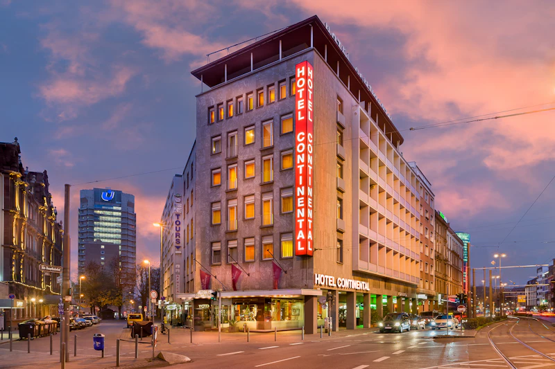 Aussenansicht - Novum Hotel Continental Frankfurt